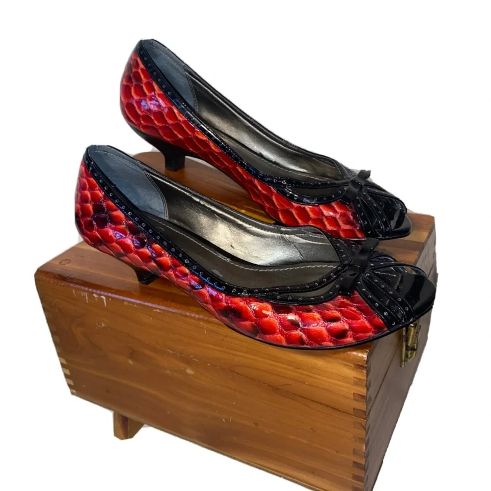 Linea Paolo snake print shoes‎ 7.5 narrow